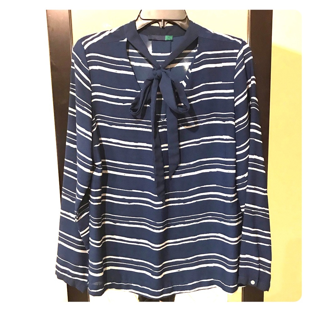 Tie Collar blouse